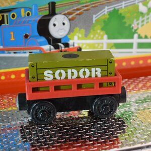 Sodor Cargo Co.Cargo Thomas Train Wooden Red Cargo Car & Magnetic Vintage 2012